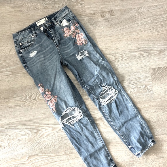 Embroidered Blossom Jeans - Picture 1 of 10